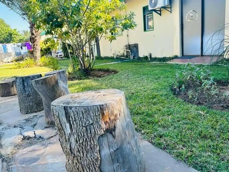 Birdville Bnb Guest House Gaborone Exterior photo